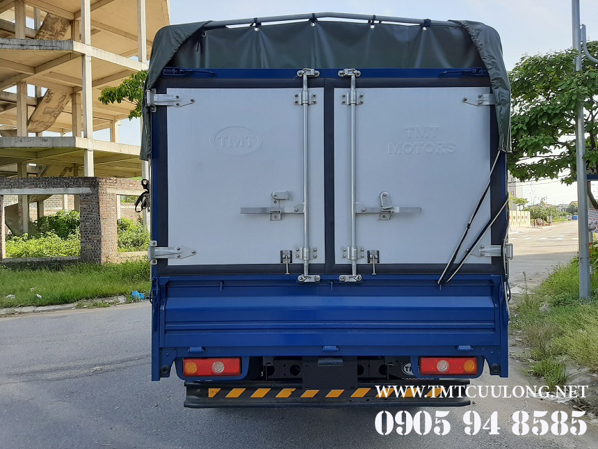 xe tải thùng daisaki 2.4 tấn mui bạt